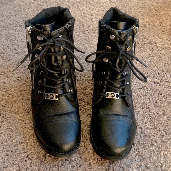 Michael Kors Boots - Picture 2 of 8